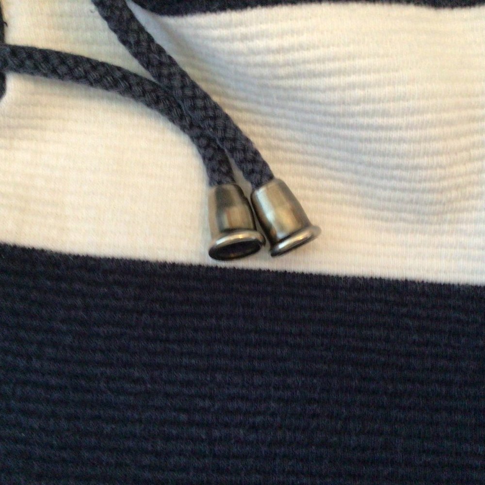 Liz & Co (Liz Claiborne) - Blue & white stripe hoodie sweatshirt - Picture 5 of 10